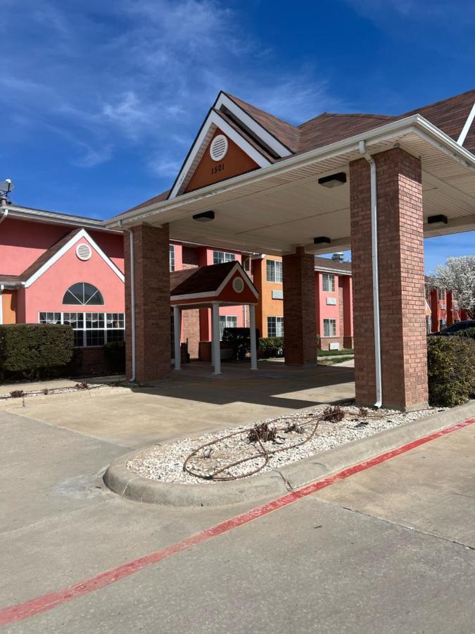 Microtel Inn & Suites By Wyndham Amarillo Exterior photo